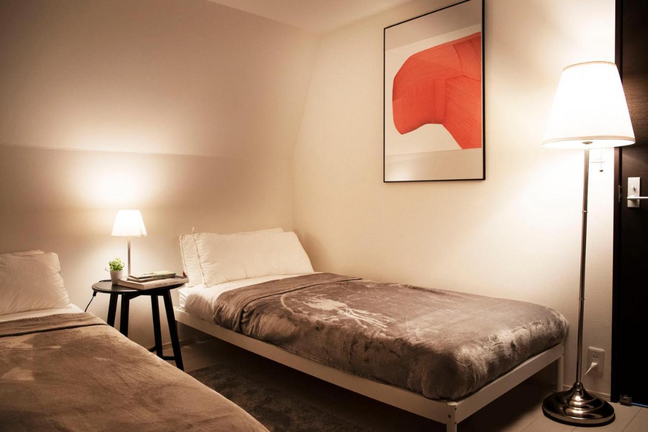 6 Mins To Walk Jr Okubo Station 1Stop To Shinjuku Brand New Silent Stylish 3Br Villa 도쿄 외부 사진