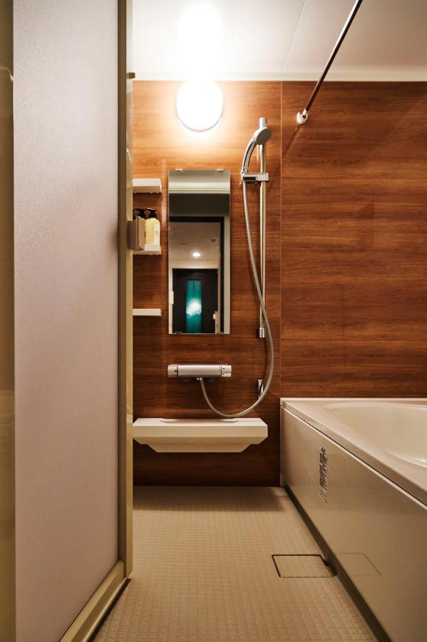 6 Mins To Walk Jr Okubo Station 1Stop To Shinjuku Brand New Silent Stylish 3Br Villa 도쿄 외부 사진