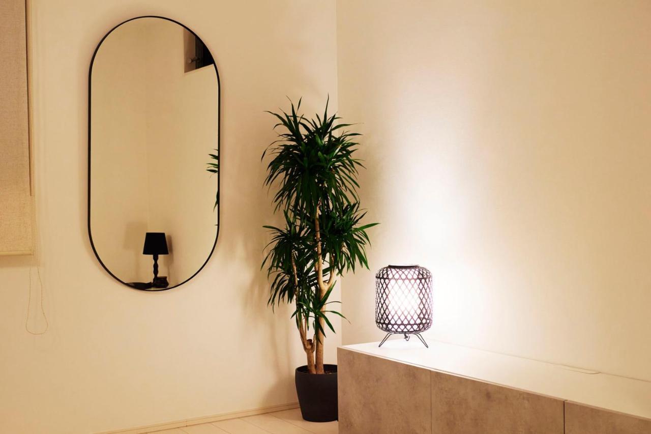 6 Mins To Walk Jr Okubo Station 1Stop To Shinjuku Brand New Silent Stylish 3Br Villa 도쿄 외부 사진